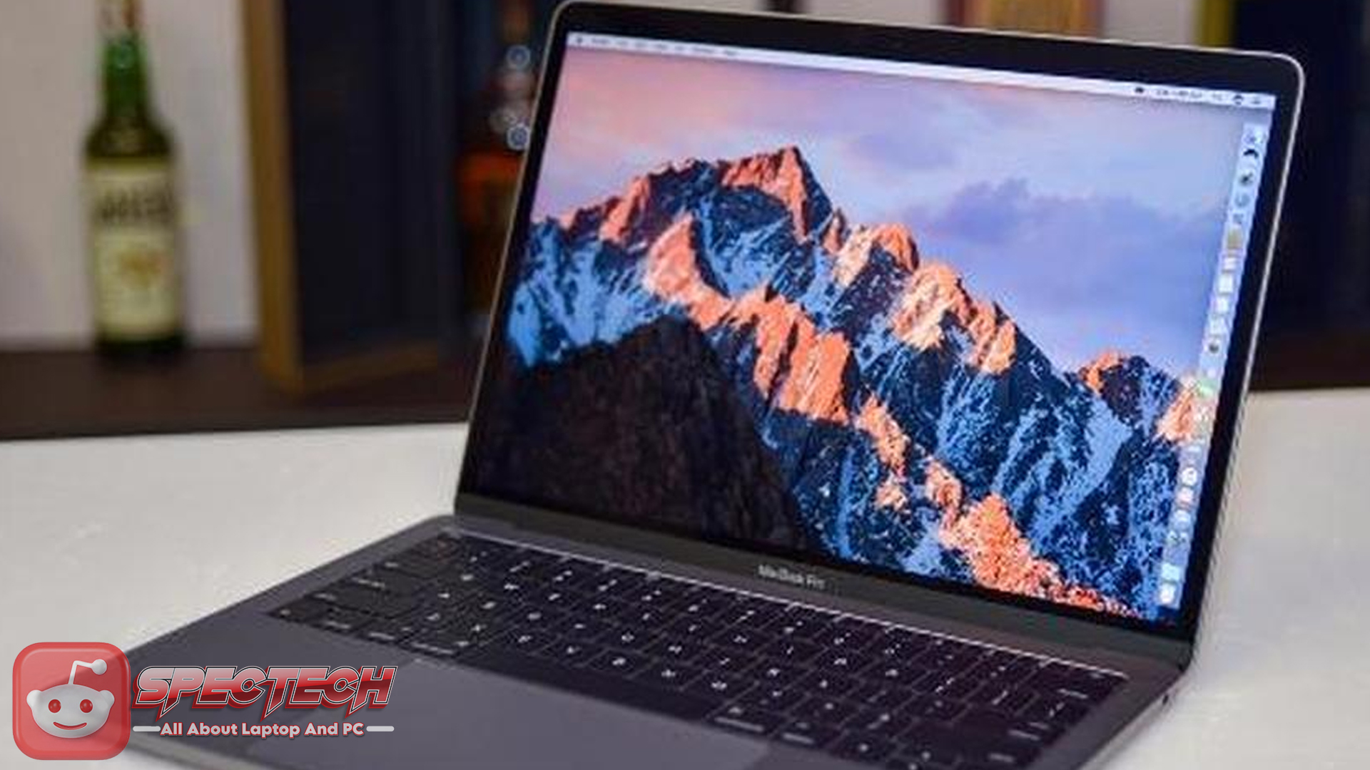 Apple MacBook Pro MLL42LL/A: Laptop untuk Profesional Kreatif