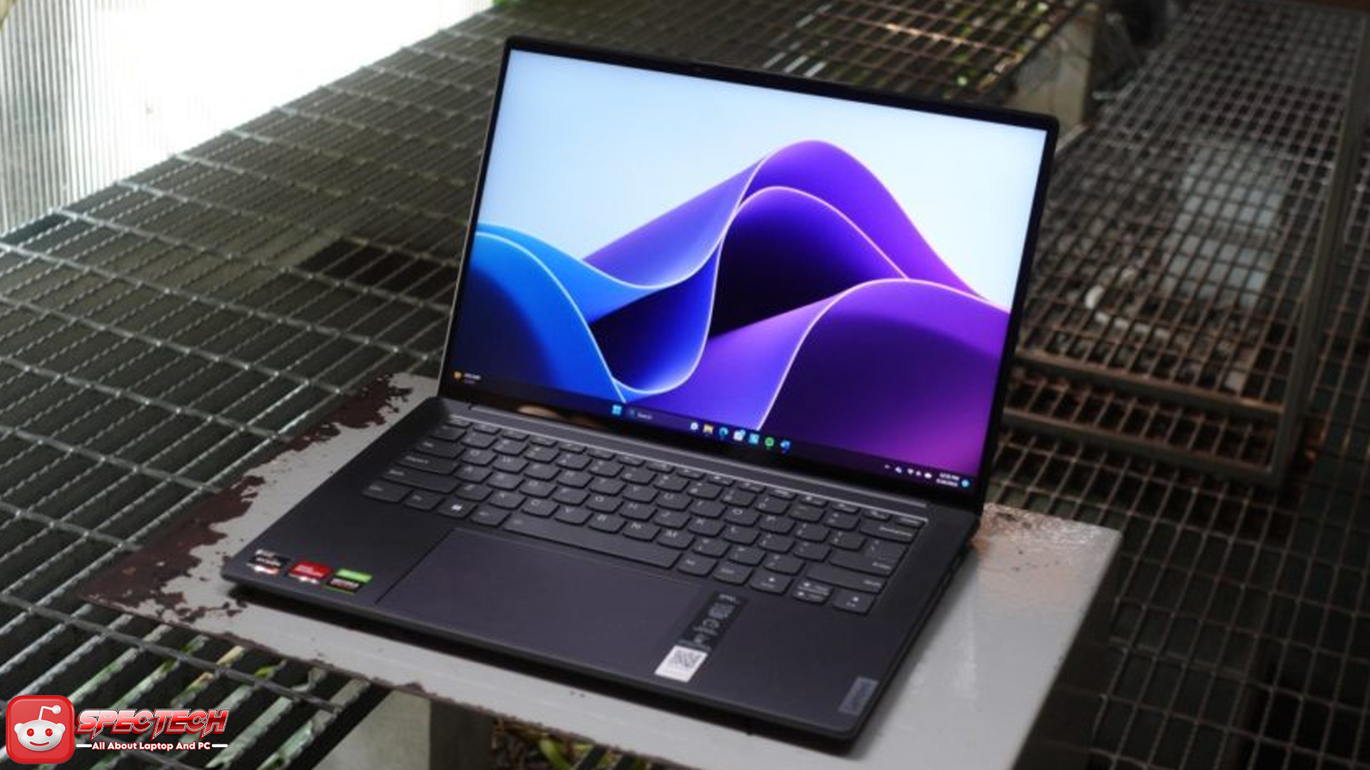 Laptop Premium Performa Tinggi: Lenovo Yoga Slim 7 Pro